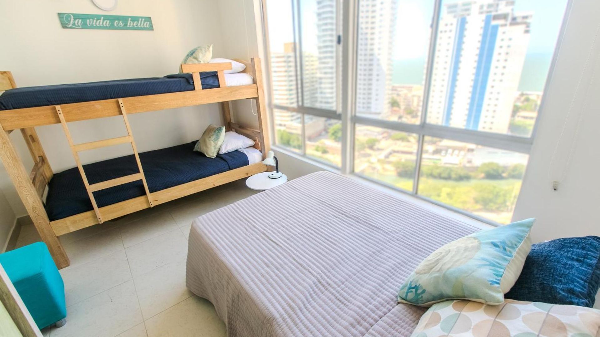 Oasis * Cartagena